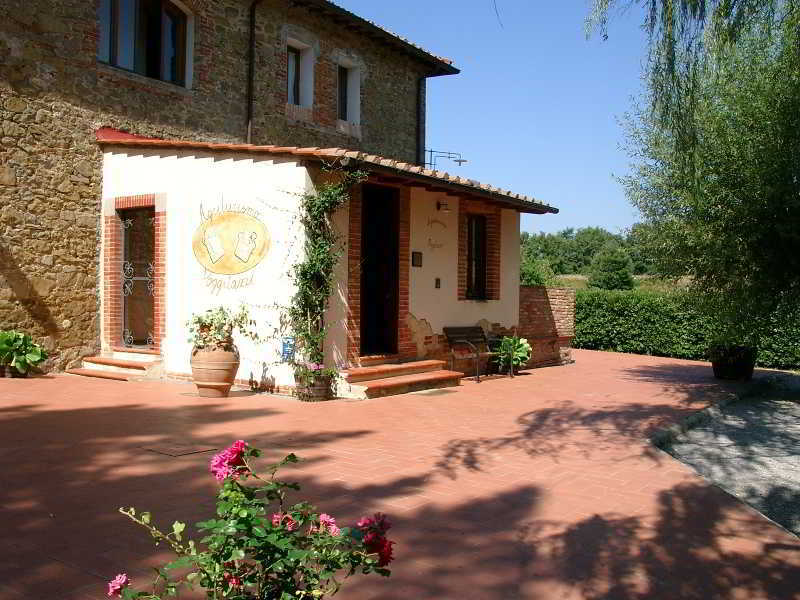 Agriturismo Antico Borgo Poggitazzi Террануова-Браччоліні Екстер'єр фото