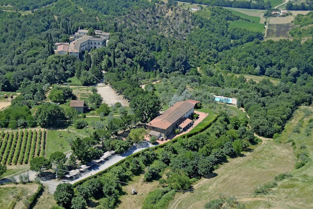 Agriturismo Antico Borgo Poggitazzi Террануова-Браччоліні Екстер'єр фото