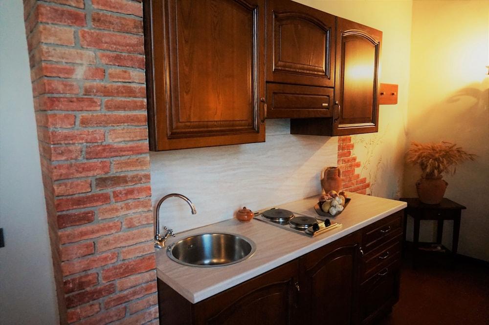 Agriturismo Antico Borgo Poggitazzi Террануова-Браччоліні Екстер'єр фото