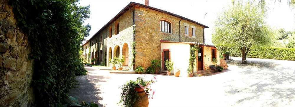 Agriturismo Antico Borgo Poggitazzi Террануова-Браччоліні Екстер'єр фото